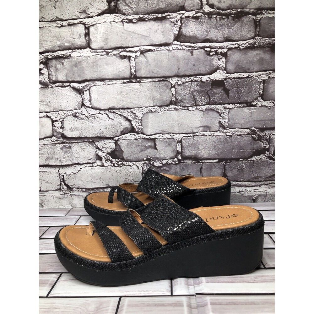 Patrizia Black Leather Floral Cut Shimmer Strap Wedge Sandals Women’s 26/9.5M US